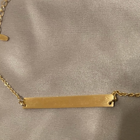 Custom 14k Gold "Serra" Bar Necklace - "INVICTUS" with blackbird - Picture 9 of 15